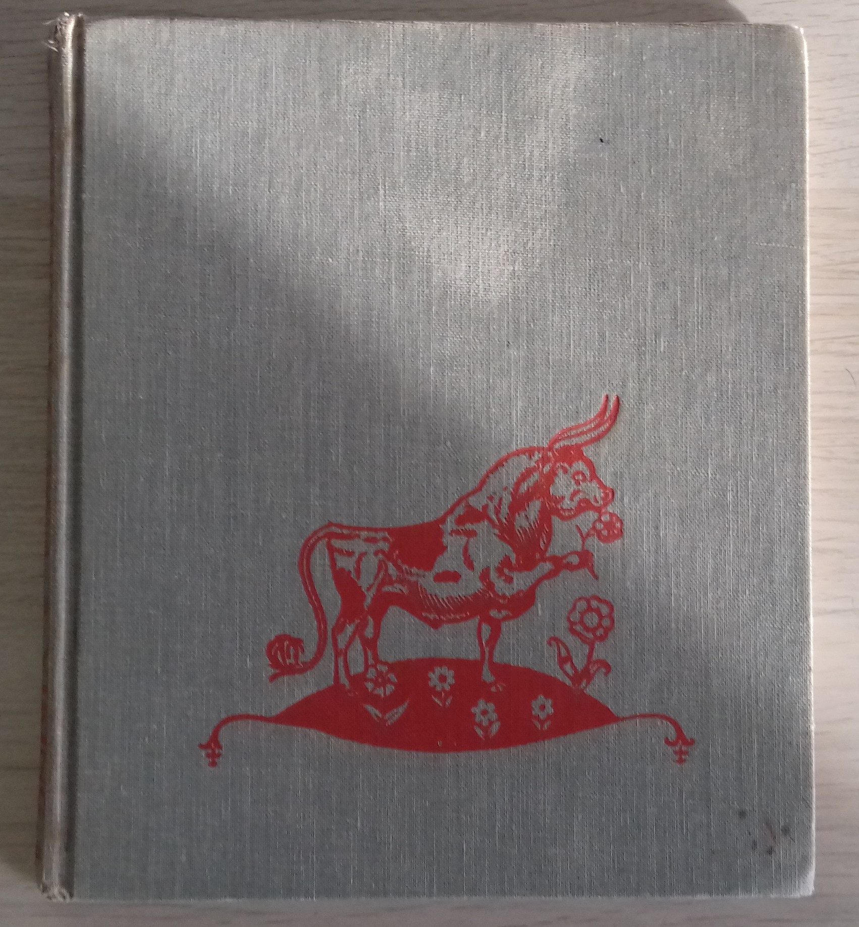My linen-bound copy original of Ferdinand the BUll by Munro Leaf
